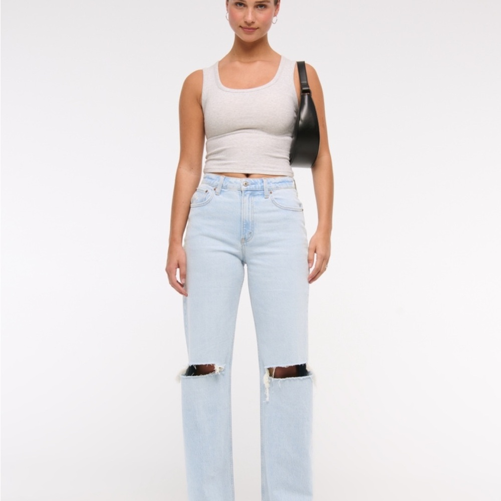 Abercrombie and Fitch Curve Love High Rise 90s Relaxed Jeans Size 24 Short